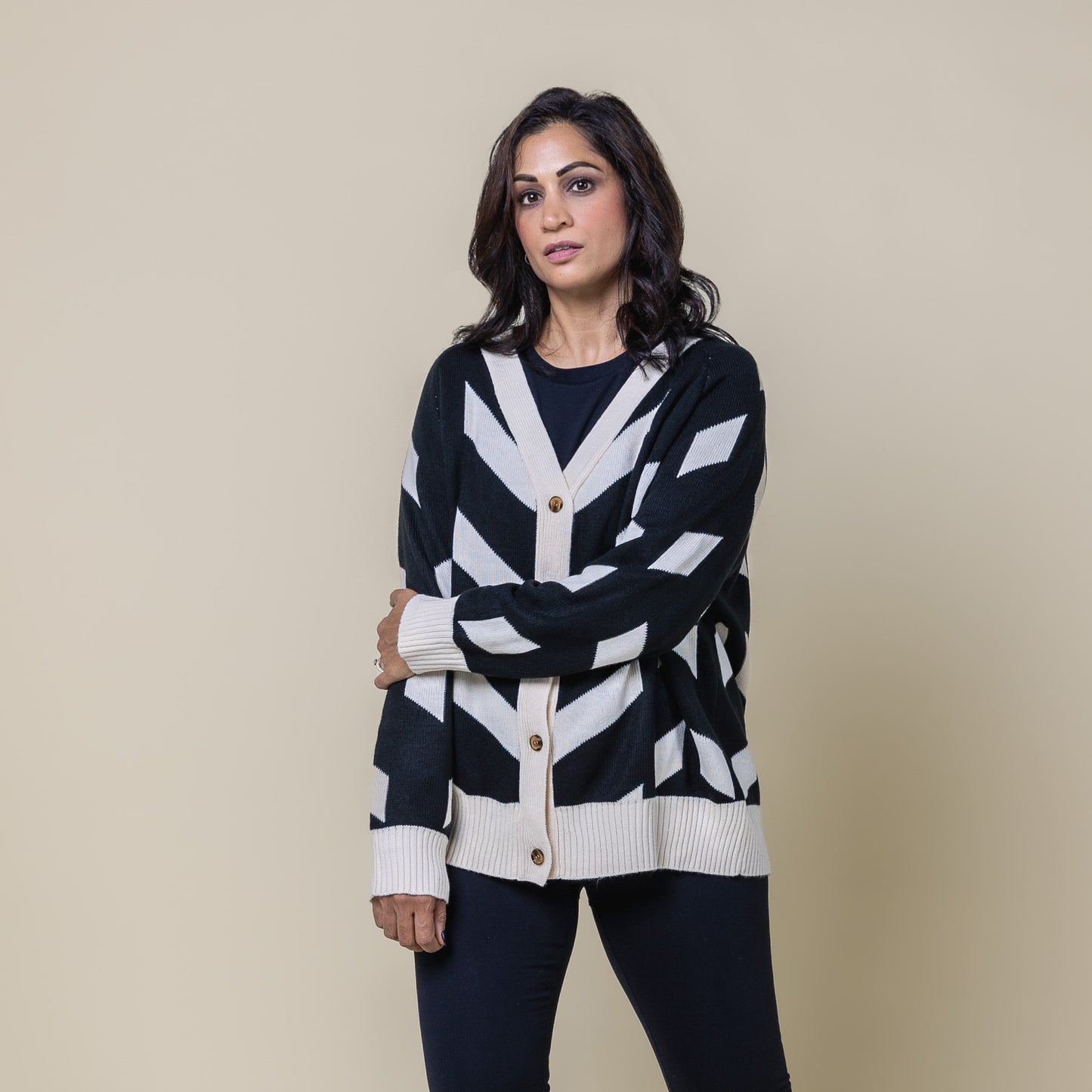 Graphic Cardigan Black Ivory