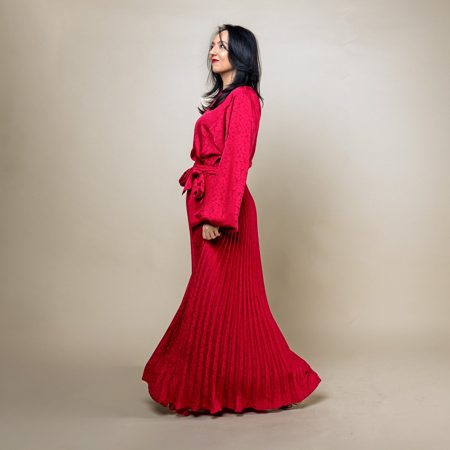 Pleated Bottom Maxi Dress With Batwing Long Sleeve