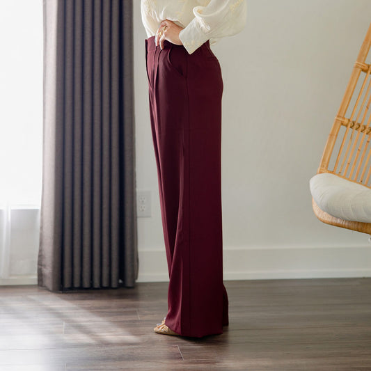 Pleated Wide Leg Trousers Burgundy