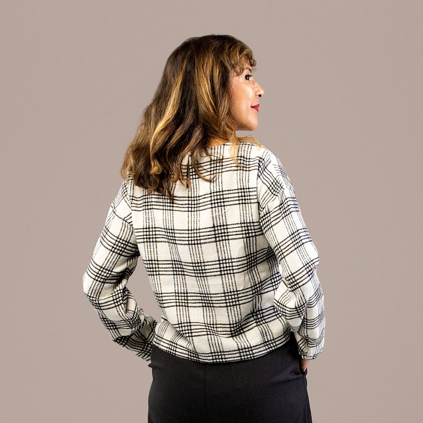 Plaid Long Sleeve Round Neck Top