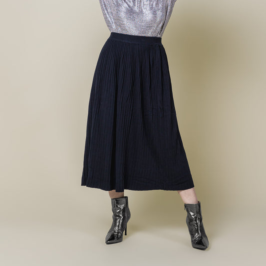 Knit Pleated Midi Skirt Black