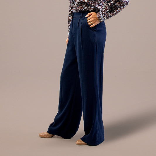 Pleated Wide Leg Pants Navy