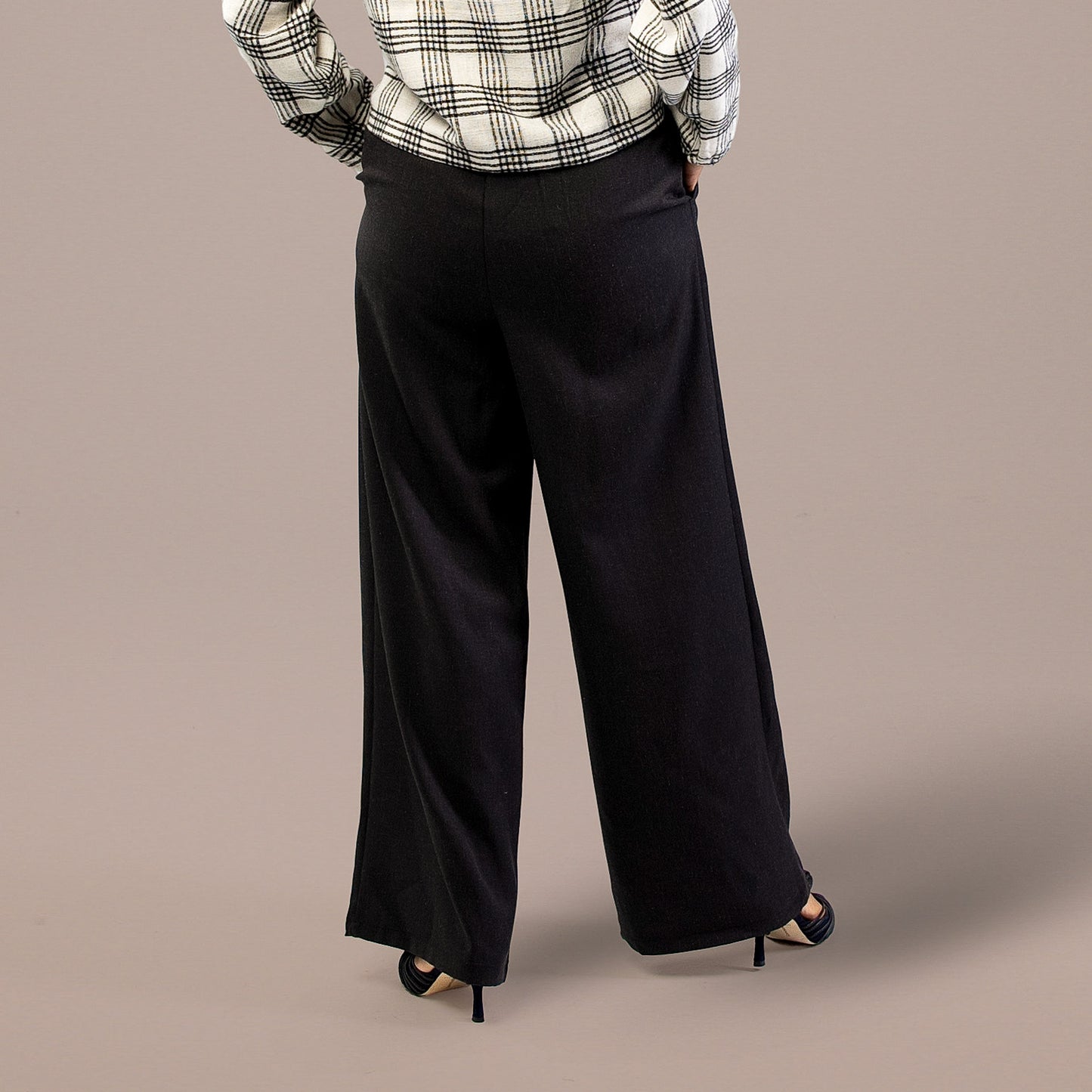 Pleated Wide Leg Pants Elastic Waist Black