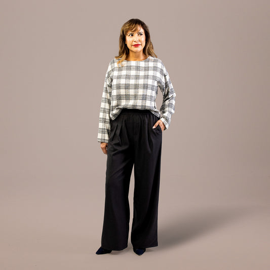 Pleated Wide Leg Pants Elastic Waist Black